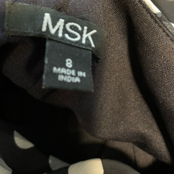 💜💲 SALE 💲💜 Beautiful polka dot dress. Size 8 - Picture 9 of 10